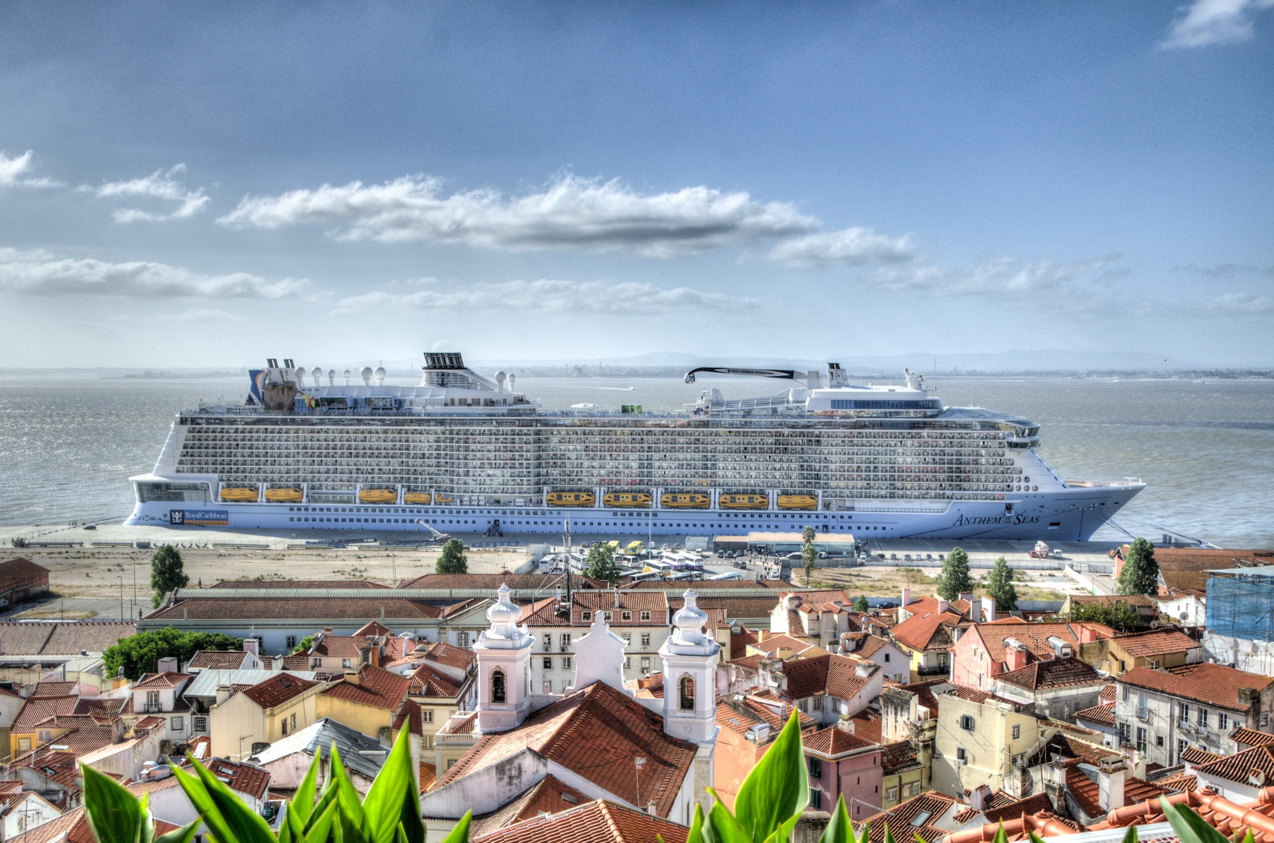 cruise-ship-917618 Statki wycieczkowe